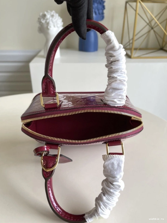 WIS LOUIS ALMA VUITTON BB 1110